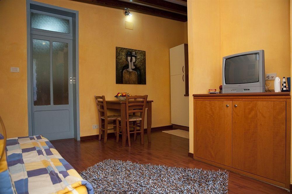 Trapani Tourism Apartments Luaran gambar